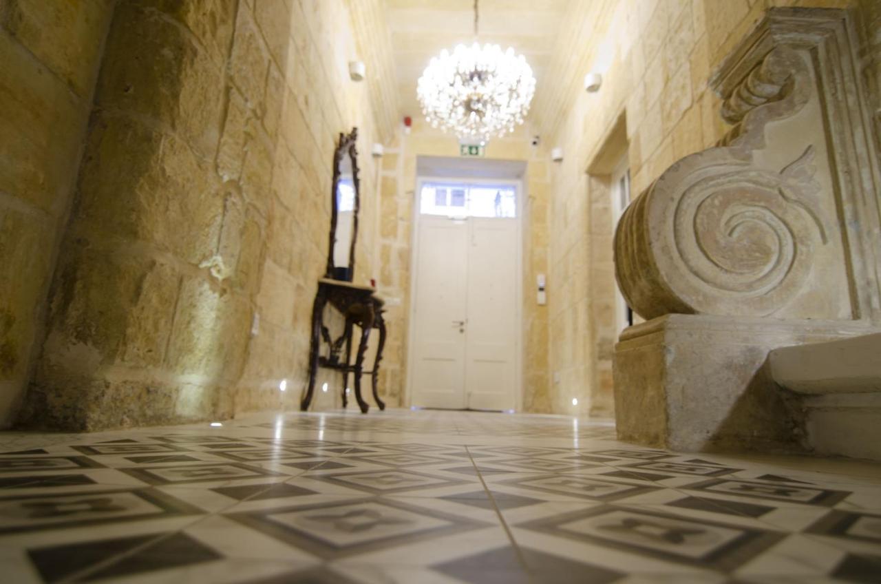 Senglea Suites Exteriör bild