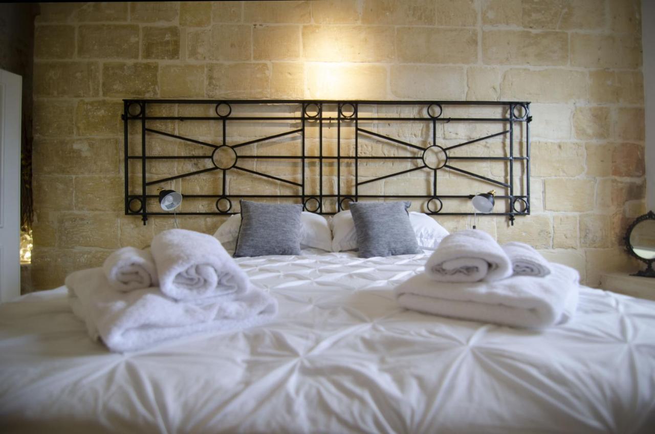 Senglea Suites Exteriör bild