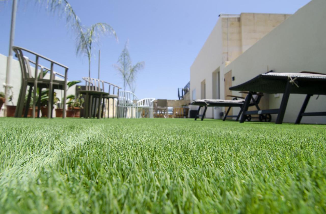Senglea Suites Exteriör bild